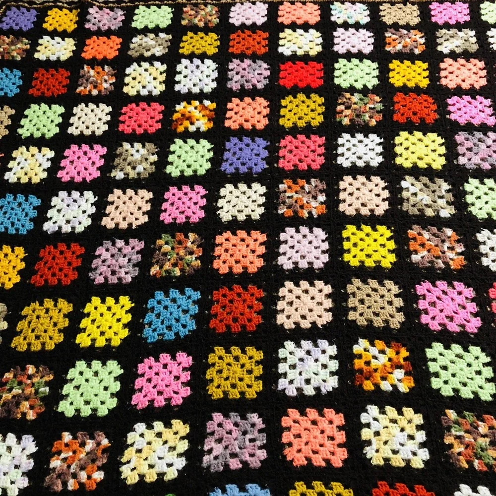 Handmade Afghan Granny Square Crochet Blanket Roseanne Big Bang Theory 103x59 XL